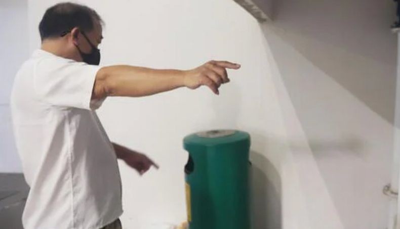 Istri Telanjur Buang Baju Bekas Milik Suami, Ternyata Ada Uang Rp150 Juta di Kantong