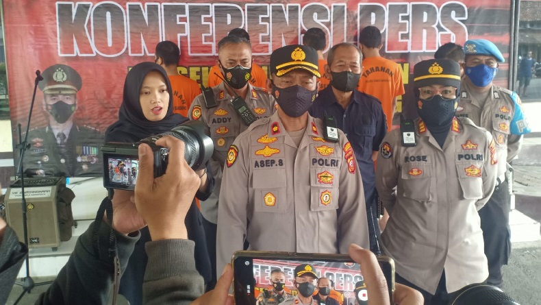 Berebut Lahan Parkir, Pria Paruh Baya Dikeroyok 5 Pemuda di Taman Lasia Bandung
