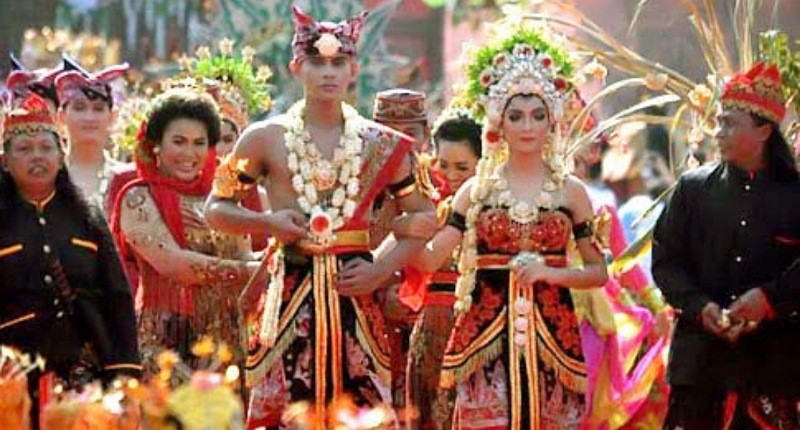 5 Pernikahan Adat Paling Mahal di Indonesia, Nomor 4 Syaratnya Berat! 