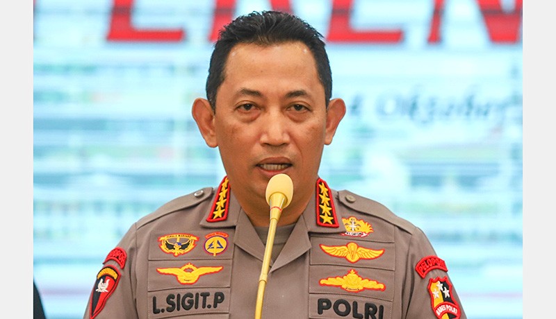 Lantik 9 Kapolda, Kapolri : Tak Mampu Kembalikan Kepercayaan Publik Dievaluasi