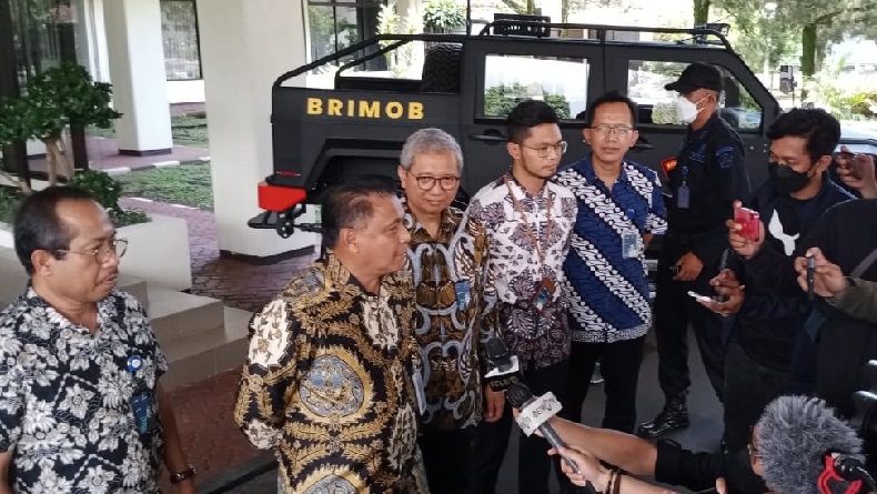 Pindad Pastikan Tidak Ada Zat Berbahaya dalam Produk Gas Air Mata