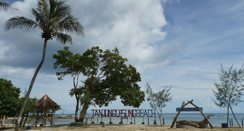 Ide Wisata ke Tanjung Lesung, Ada Pantai dengan Pasir Putih hingga Jelajahi Pulau Cantik 