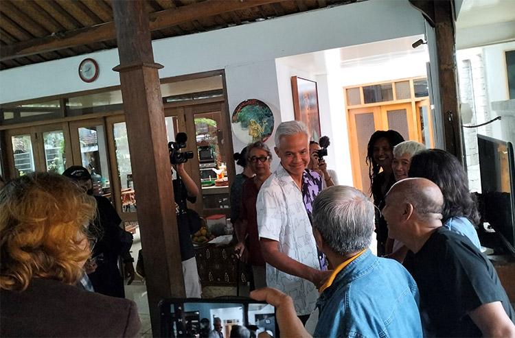 Ganjar Pranowo Bertemu Seniman Yogyakarta di Rumah Butet Kertaradjasa, Ini yang Dibahas
