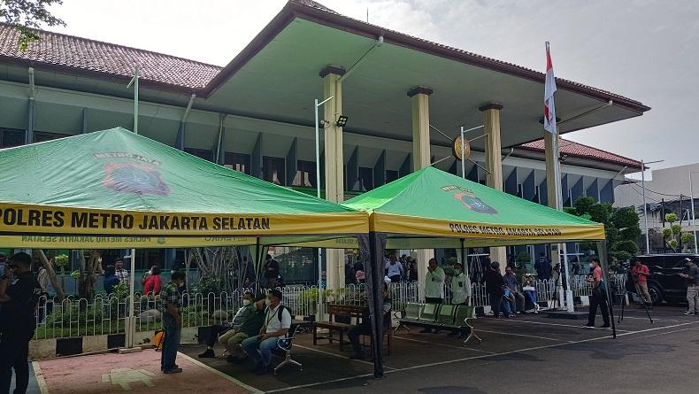 Suasana PN Jaksel Jelang Sidang Ferdy Sambo Pagi Ini