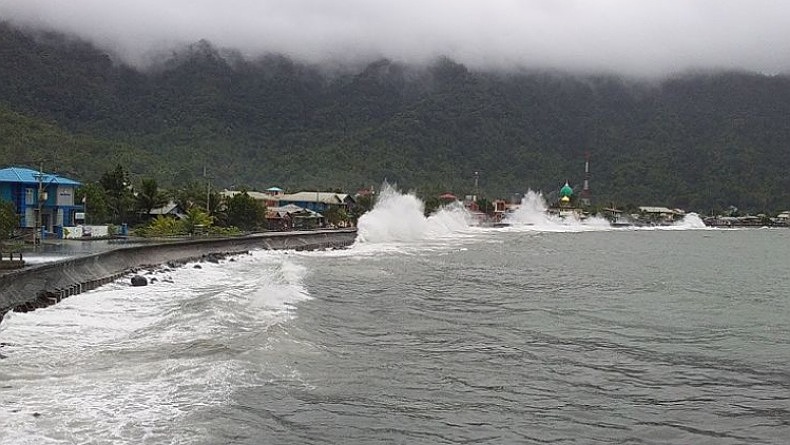 BPBD Sangihe Ingatkan Nelayan Waspadai Gelombang Tinggi saat Melaut