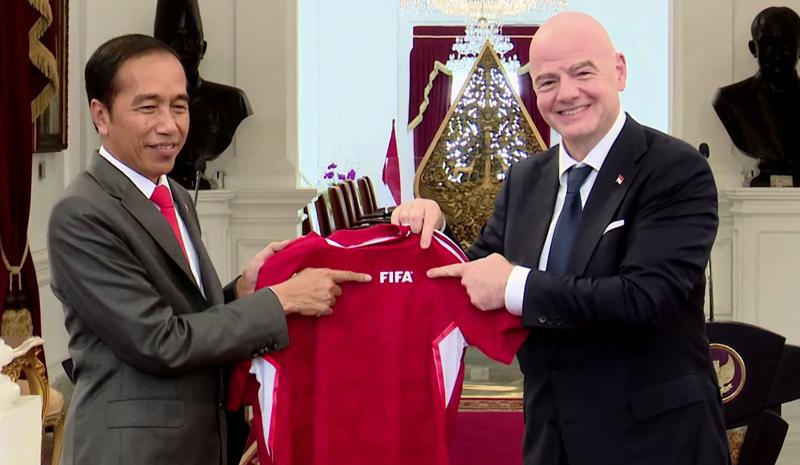 Jokowi Sebut FIFA Akan Berkantor Lama di Indonesia: Mereka Ingin Berinvestasi Banyak