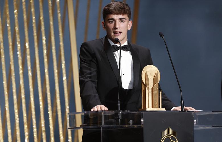 Gavi Disebut Tak Layak Raih Kopa Trophy 2022, Xavi Hernandez Beri Jawaban Berkelas