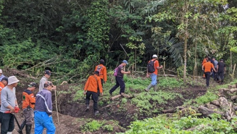 Masuk Hari Ke-5, Tim SAR Lanjutkan Pencarian Kakek Hilang di Perkebunan Tomohon