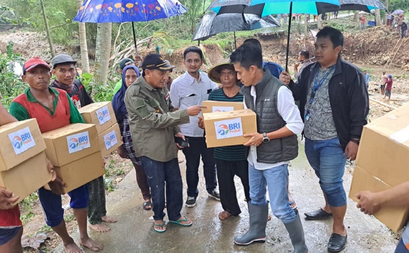 Banjir Melanda Jawa Timur, BRI Peduli Tanggap Darurat Salurkan Bantuan