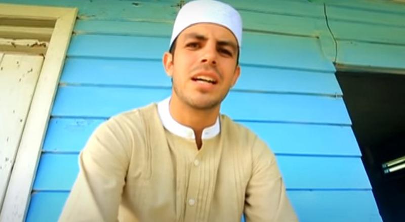 Rekan Senegara Lionel Messi Pelajari Islam di Pesantren Kalimantan, Ganti Nama Jadi Muhammad usai Mualaf