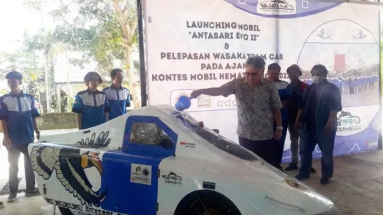 Ikut Kontes Mobil Hemat Energi 2022, ULM Banjarbaru Luncurkan Antasari Evo II