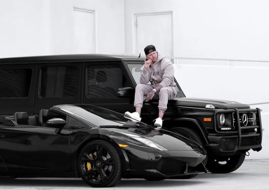 Kisah Branden Condy, Gelandangan Jadi Crazy Rich Koleksi Mobil Mewah berkat Instagram