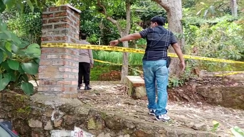 5 Bocah Main Rantai Ayunan di Kebun Babeh Cibadak Sukabumi, 1 Tewas Tertimpa Pilar 