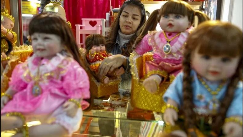 Luk Thep Doll, Spirit Doll Thailand yang Konon Bisa Datangkan Kekayaan 