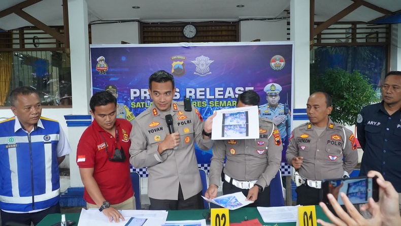 Kabur Setelah Isi BBM di SPBU, Pria Asal Semarang Tabrak Mobil dan Pengguna Jalan