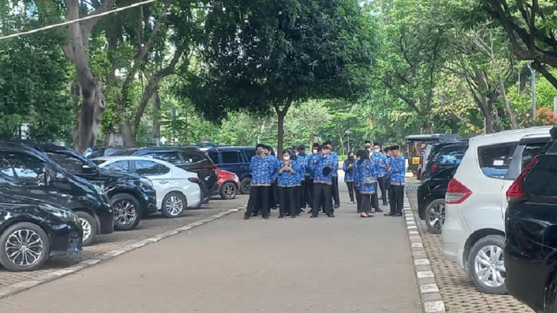 Telat Ikut Upacara Sumpah Pemuda, Puluhan ASN Pemprov DKI Dikumpulkan di IRTI Monas