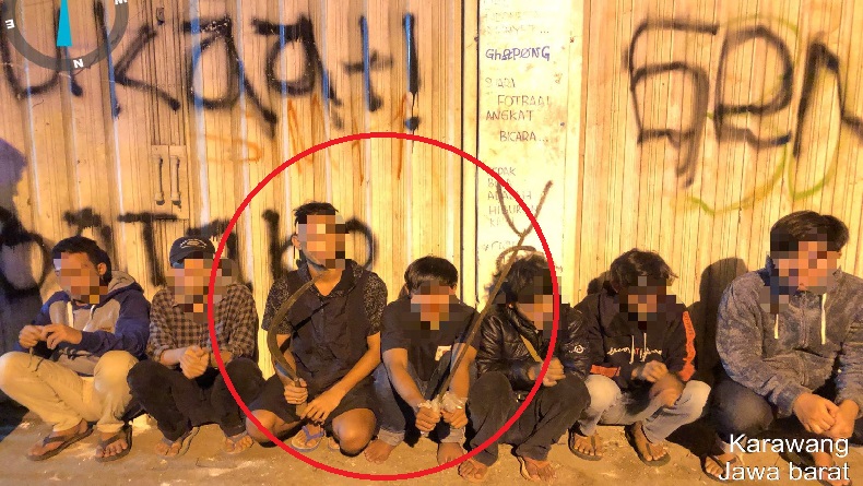 Bawa Samurai dan Celurit di Simpang Jomin Karawang, 7 Remaja Ditangkap Polisi