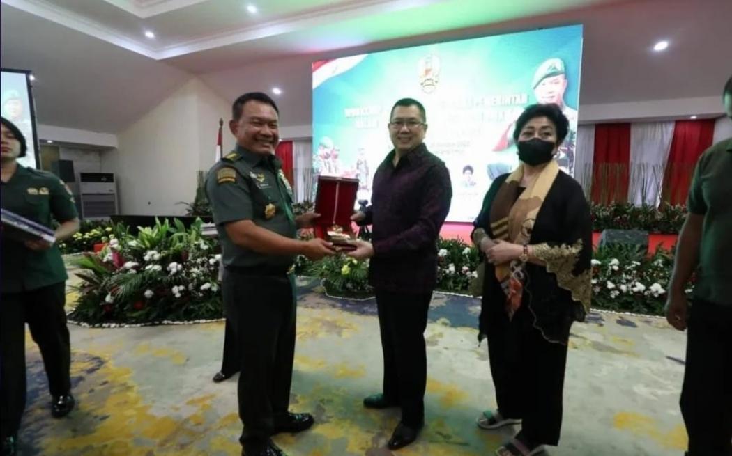 Hary Tanoesoedibjo Jadi Pembicara Workshop TNI AD 