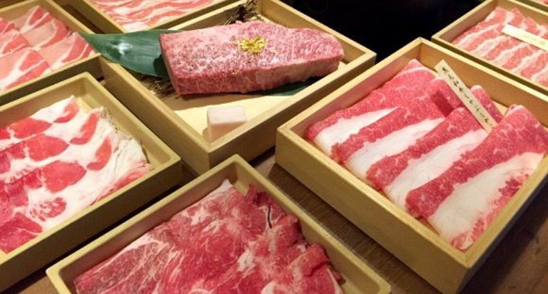 4 Rekomendasi Restoran All You Can Eat Termurah yang Harus Dicoba!