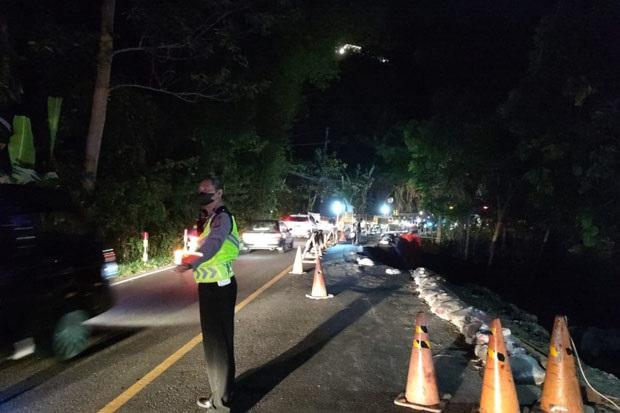 Longsor di Jalan Jogja-Wonosari, Polisi Terapkan Buka Tutup Arus Kendaraan