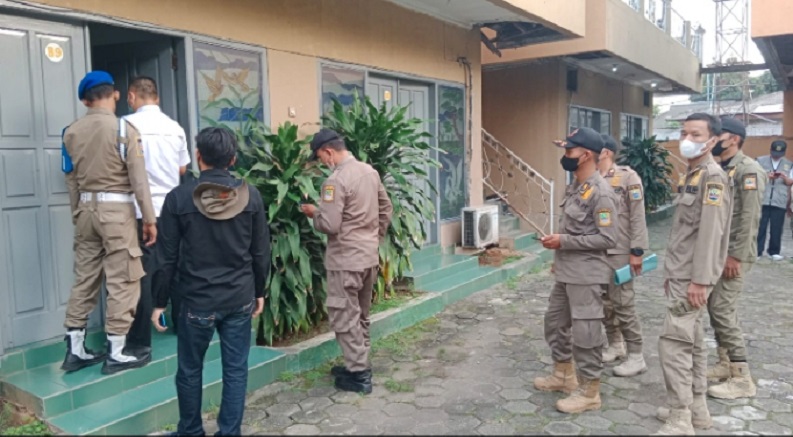 12 Pasangan Bukan Suami Istri Terjaring Razia di Hotel Kelas Melati Bekasi