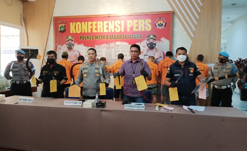 Masifkan Patroli Cegah Tawuran dan Pencurian, Polres Jakut Sita 72 Sajam dalam Sebulan