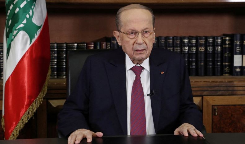 Presiden Lebanon Michel Aoun Mundur