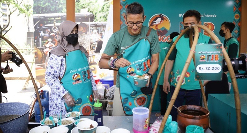 Eksplorasi Masakan Nusantara, Sandiaga Uno: Indonesia Punya Tradisi Kuliner Paling Kaya di Dunia