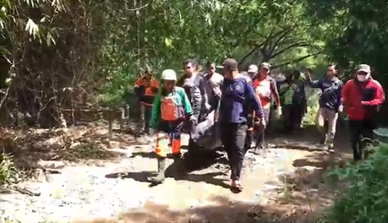 Bocah Kelas 4 SD yang Hanyut di Sungai Ponorogo Ditemukan Tewas, Begini Kondisinya 