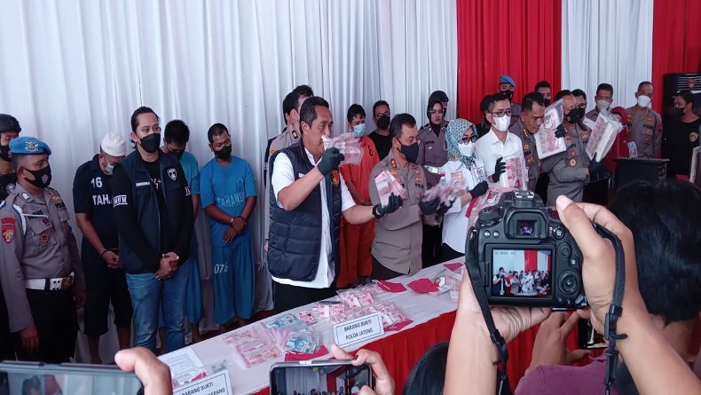 Polda Jateng Bongkar Pabrik Upal di Sukoharjo, Sekali Cetak Ratusan Lembar