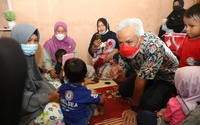 Ganjar-Mahfud Janji Beri Insentif untuk Kader Posyandu jika Menang Pilpres