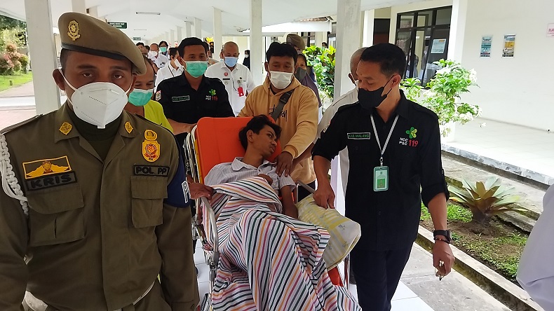 Sempat Koma 2 Pekan, Korban Tragedi Kanjuruhan Akhirnya Diperbolehkan Pulang dari RS