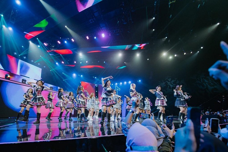 Kolaborasi JKT48 dan MNL48 di Panggung TikTok For You Stage Sukses Hibur Para Fans