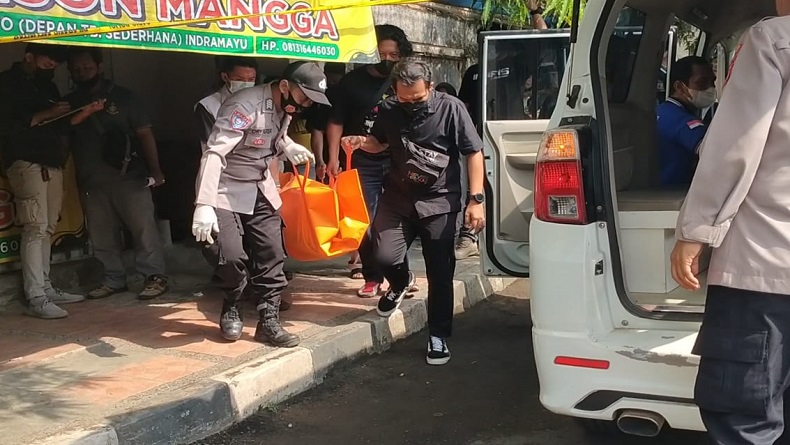 Indramayu Geger, Pria Paruh Baya Ditemukan Meninggal di Emperan Kios Pedagang Buah