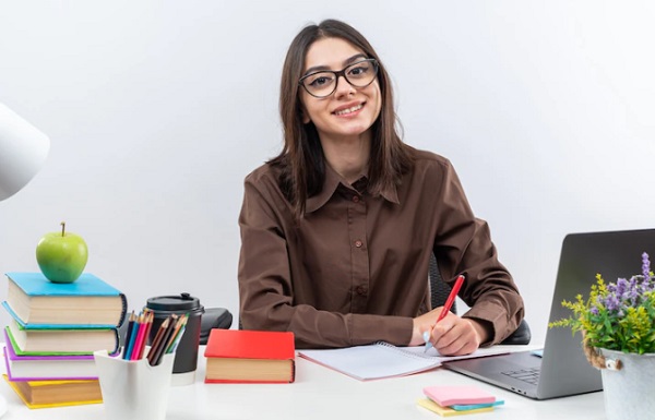 11 Contoh Soal Ide Pokok Paragraf dan Jawaban Beserta Pembahasannya