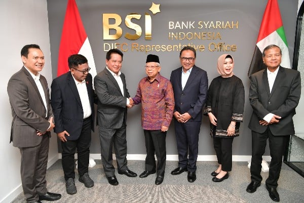 Wapres Berharap BSI Cabang Dubai Jadi Pintu Investasi ke RI