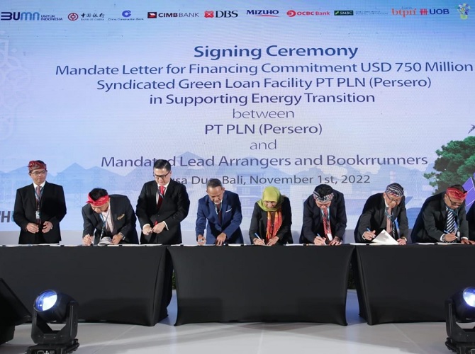 PLN Dapat Pembiayaan Rp11,8 Triliun dari 8 Bank untuk Dukung Transisi Energi Hijau
