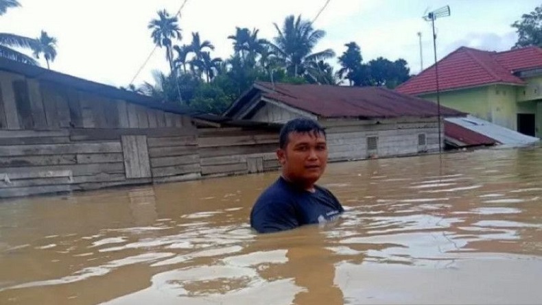23.380 Warga Aceh Tamiang Mengungsi akibat Banjir di 12 Kecamatan