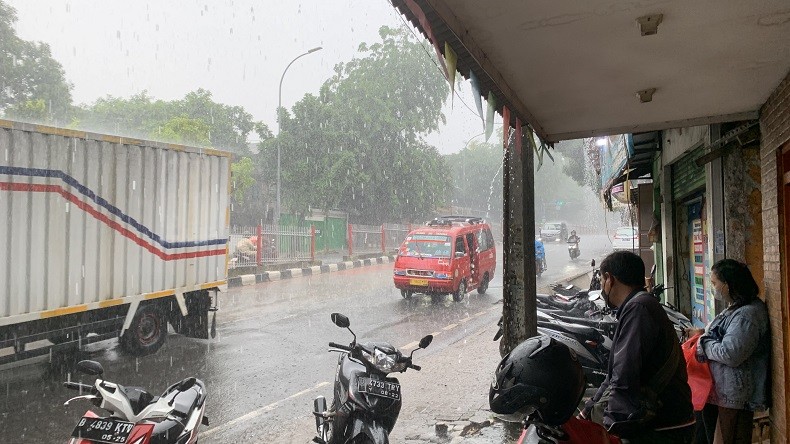 Prakiraan Cuaca di Akhir Pekan, Jakarta Diprediksi Diguyur Hujan