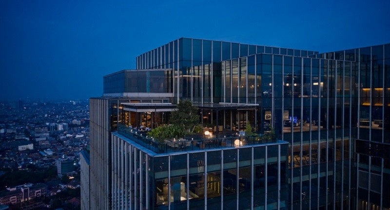 Raih The Best Newcomer Bar, KITA Bar Jadi Pilihan Terbaru Rooftop Bar Terbaik di Jakarta