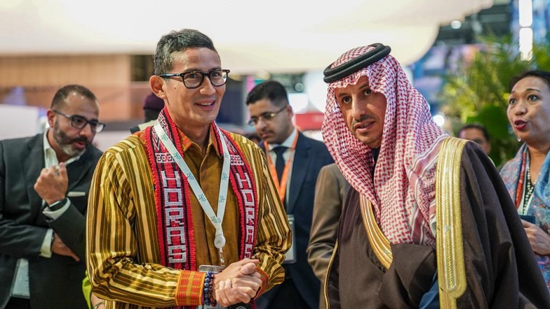 Sandiaga Bertemu Menteri Pariwisata Arab Saudi, Bahas Jemaah Umrah hingga Investasi Kereta Gantung di Puncak
