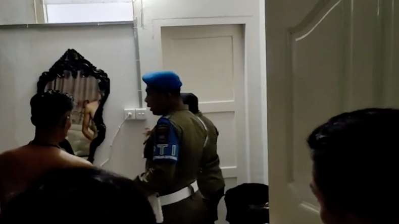 Gelar Razia Pekat, Satpol PP Padang Temukan 10 Pasangan Mesum di Hotel Melati
