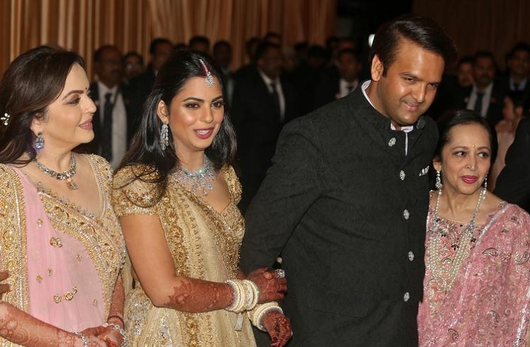 7 Putri Miliarder India, Calon Pewaris Bisnis Keluarga