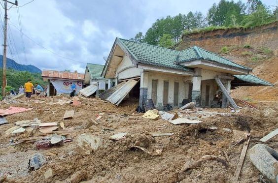 Diguyur Hujan Deras, 4 Rumah di Aceh Tengah Tertimbun Longsor hingga Rata Tanah