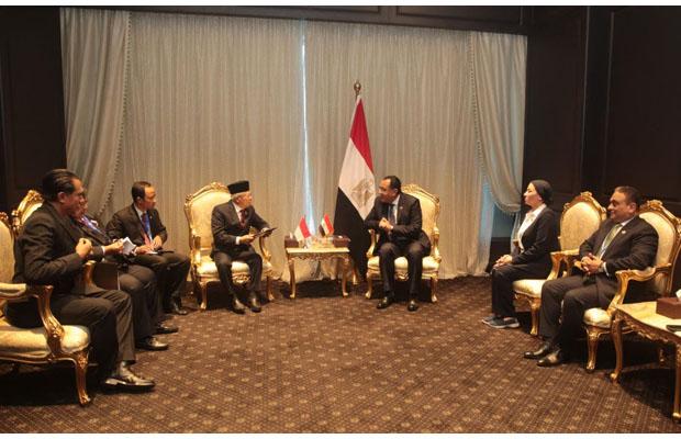 10.300 Mahasiswa Indonesia Belajar di Mesir, PM Madbouly: Sumber Kebahagiaan Kami