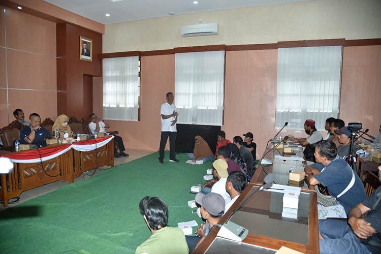 Serap Aspirasi, Bupati Kebumen Ajak Pedagang Pasar Sarapan di Rumah Dinas