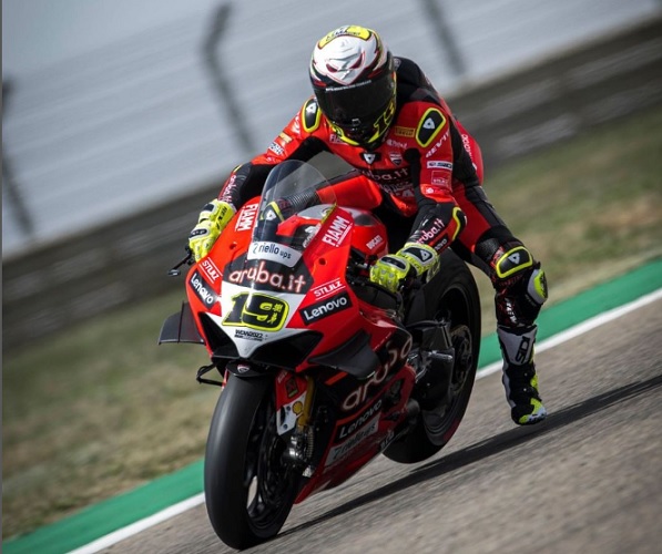 Hasil Race 1 WSBK Indonesia 2023: Alvaro Bautista Juara, Toprak Razgatlioglu Runner Up