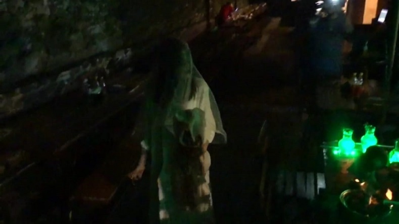 Unik, Kuliner Horor di Bandung, Bersantap Ditemani Hantu Gentayangan
