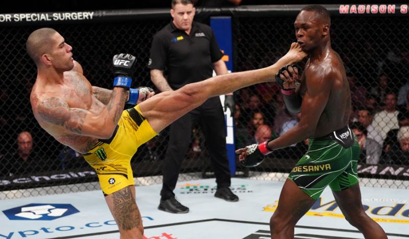 Hasil UFC 281: Bikin KO Israel Adesanya, Alex Pereira Rebut Sabuk Kelas Menengah