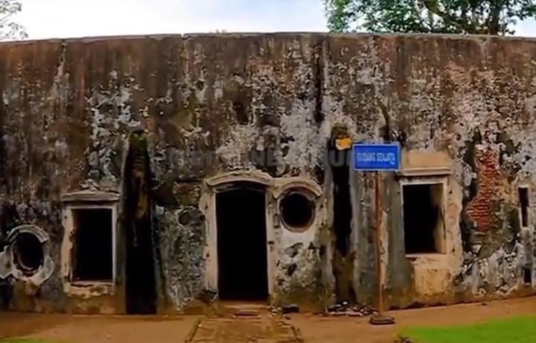  9 Destinasi Wisata di Cilacap Layak Dikunjungi, Nomor 5 Benteng Peninggalan Belanda